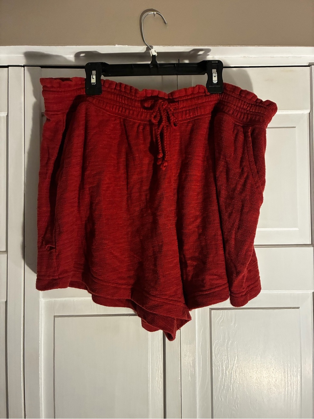 Red aerie shorts